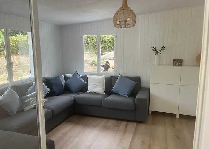 - Maguide -modern Biscarrosse